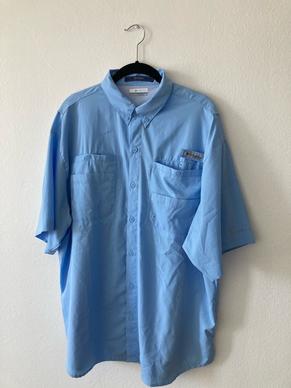 Columbia Light Blue Short-Sleeve Button-Down Shirt